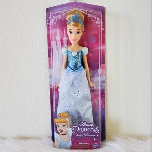 Cinderella Disney Princess Royal Shimmer Doll